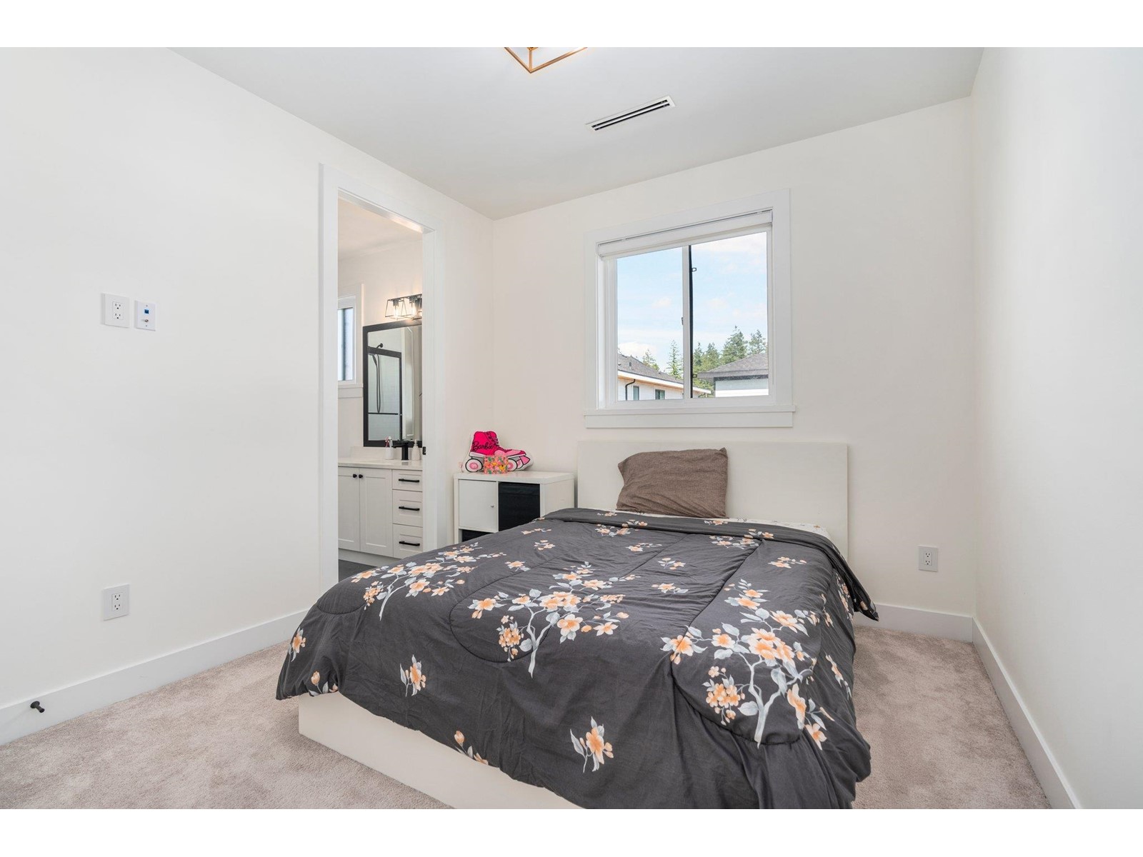 Photo 10 of 3222 197 Street, Langley BC
