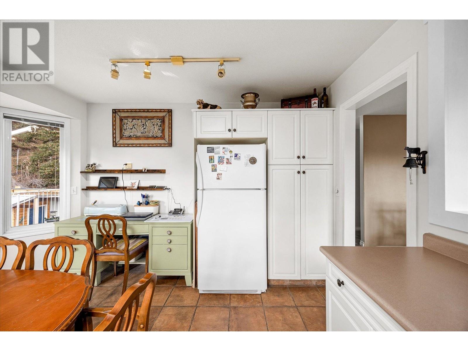  5817 Victoria Street, Peachland