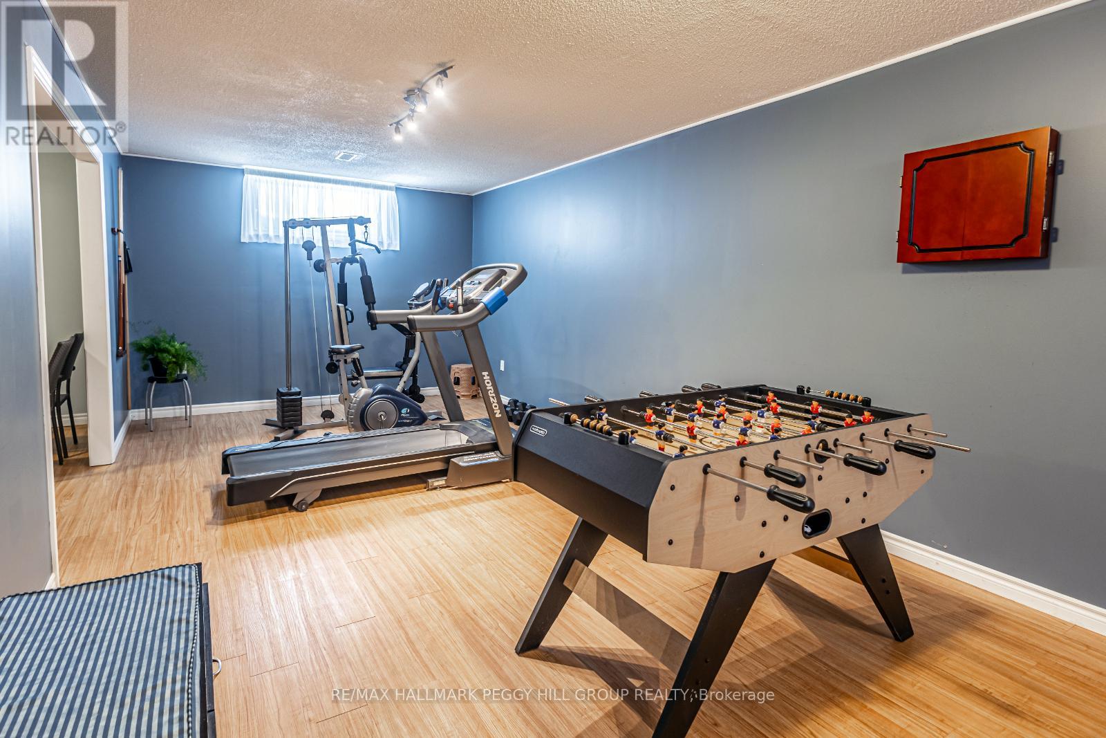 Photo 8 of 115 Lions Gate Boulevard, Barrie ON