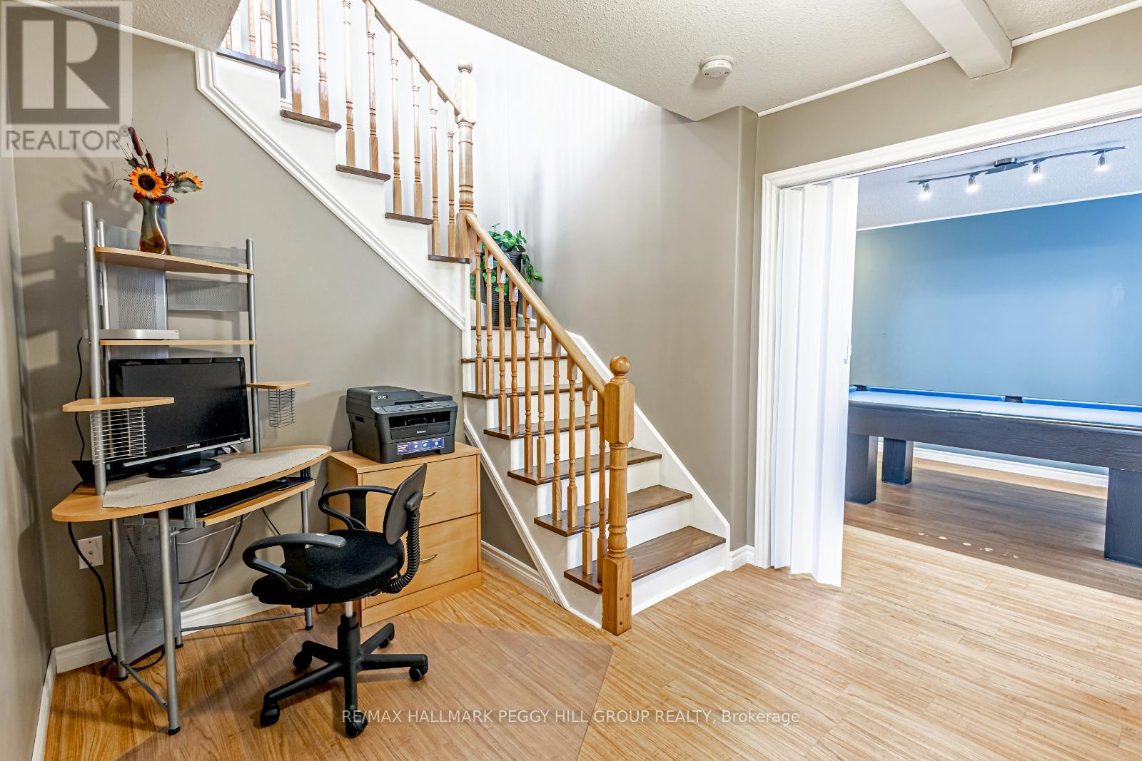 Photo 13 of 115 Lions Gate Boulevard, Barrie ON