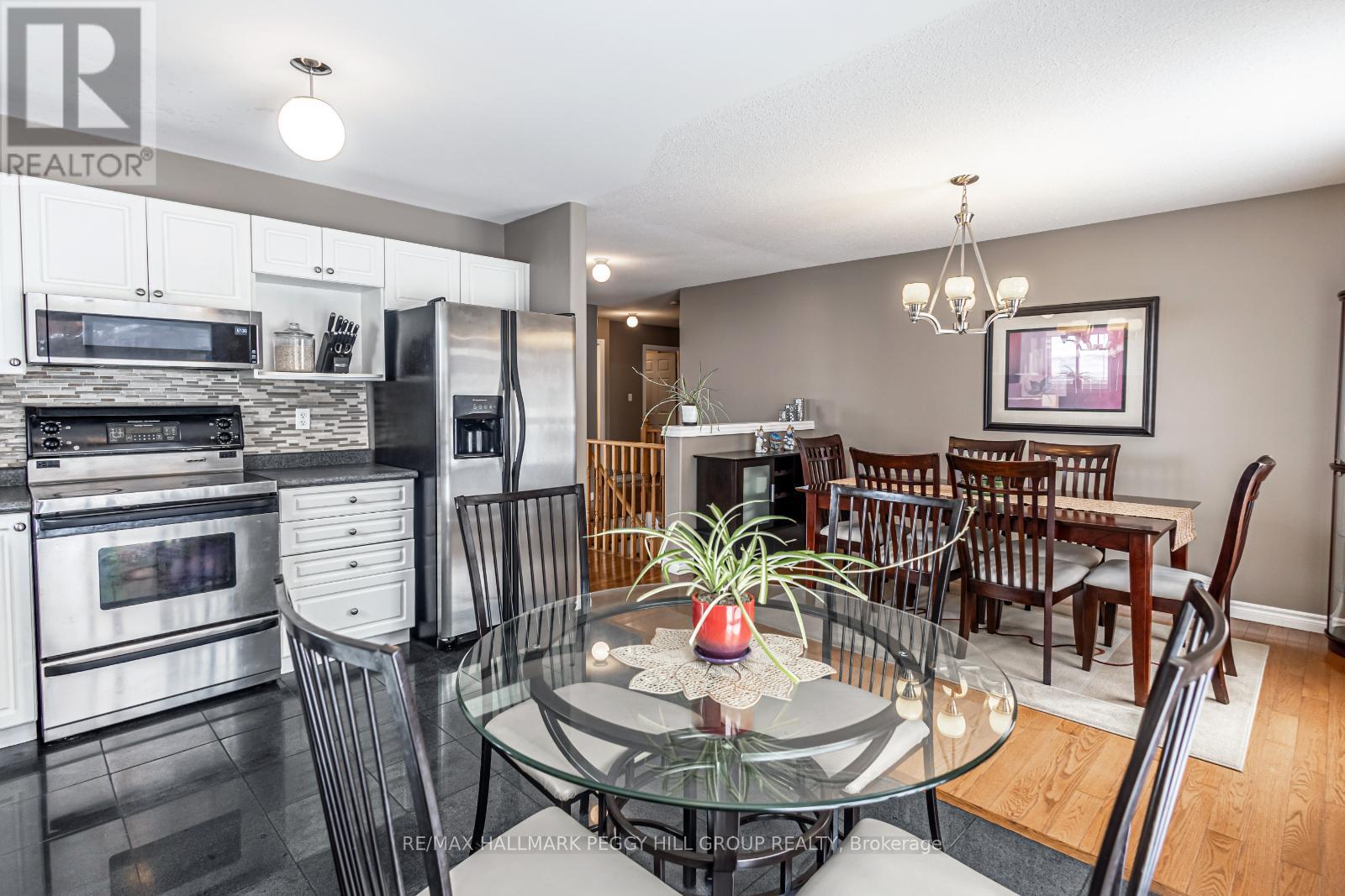 Photo 22 of 115 Lions Gate Boulevard, Barrie ON