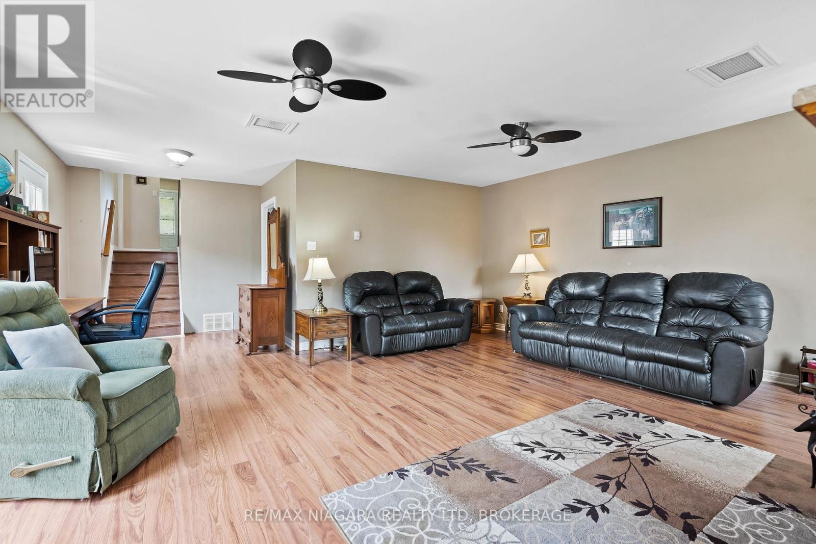 Photo 22 of 113 Linwood Avenue, Port Colborne ON