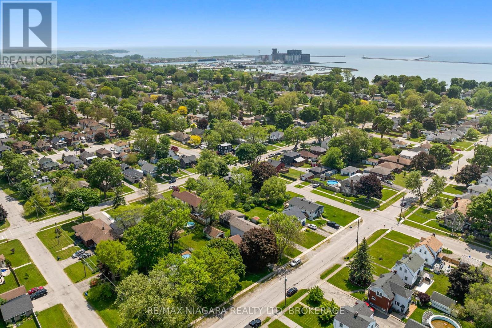 Photo 33 of 113 Linwood Avenue, Port Colborne ON