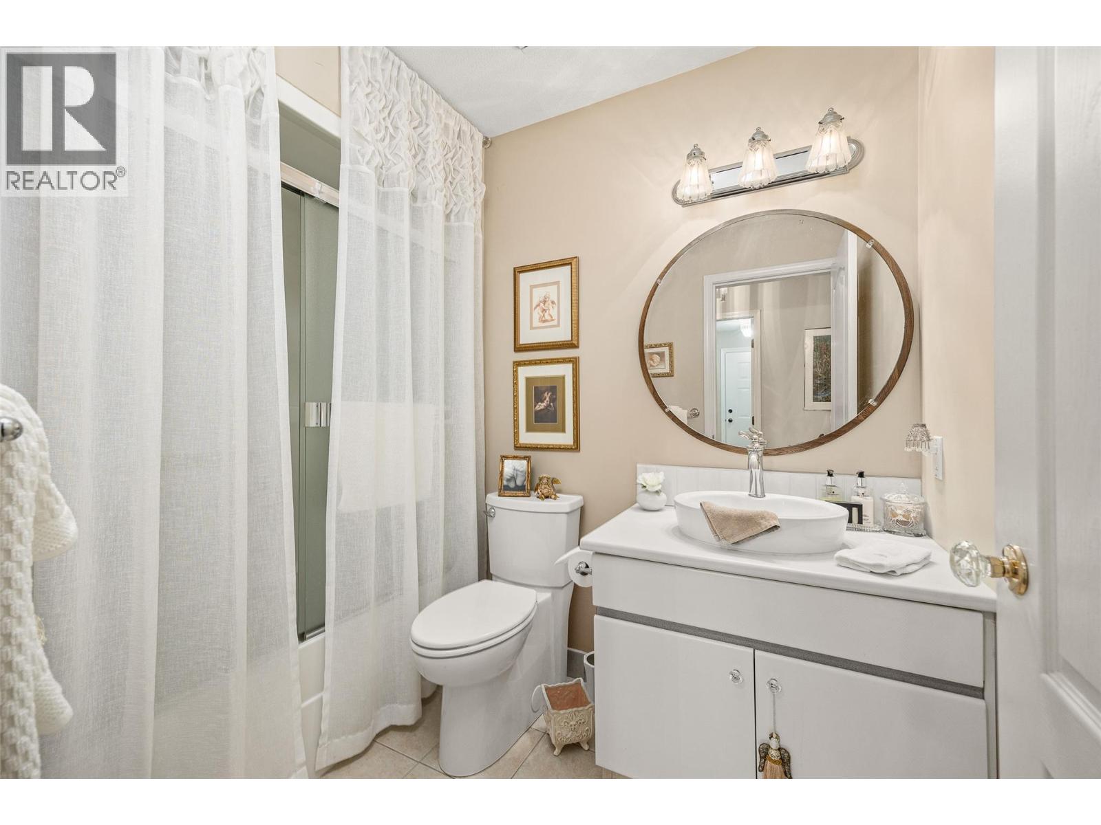 116 650 Lexington Drive, Kelowna