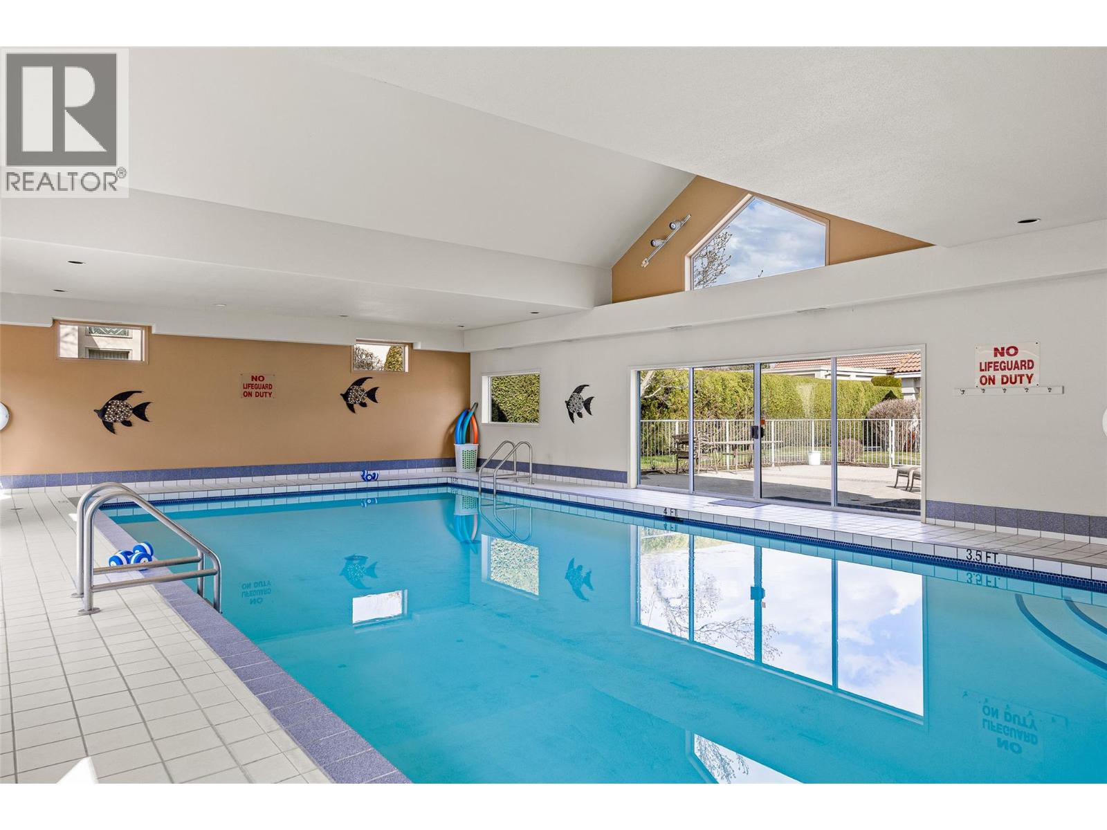 116 650 Lexington Drive, Kelowna