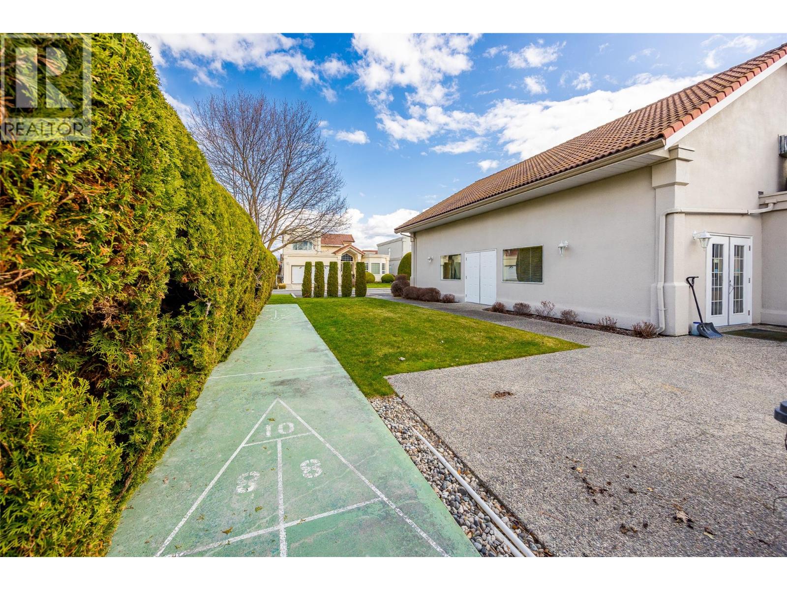 116 650 Lexington Drive, Kelowna