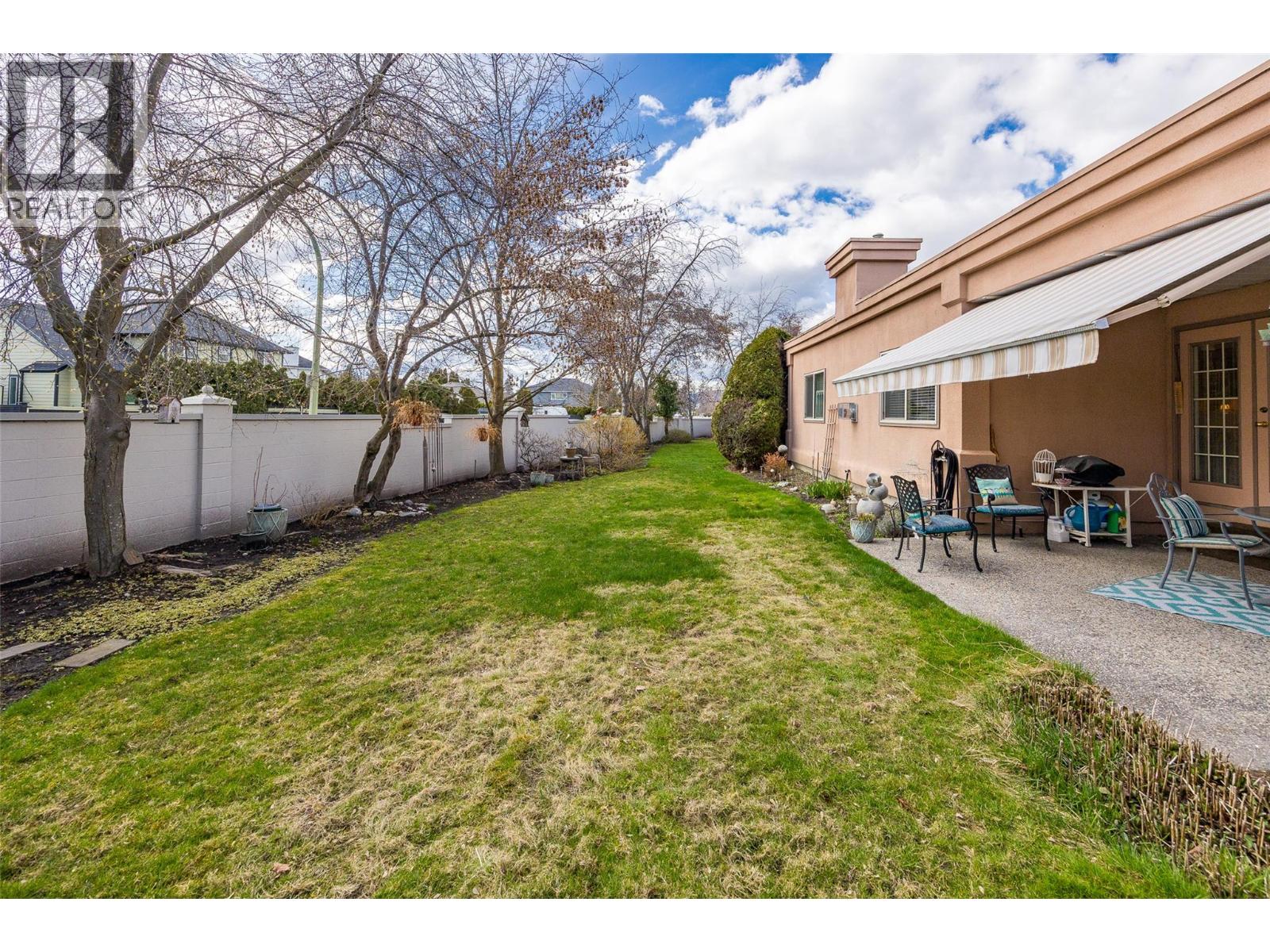 116 650 Lexington Drive, Kelowna