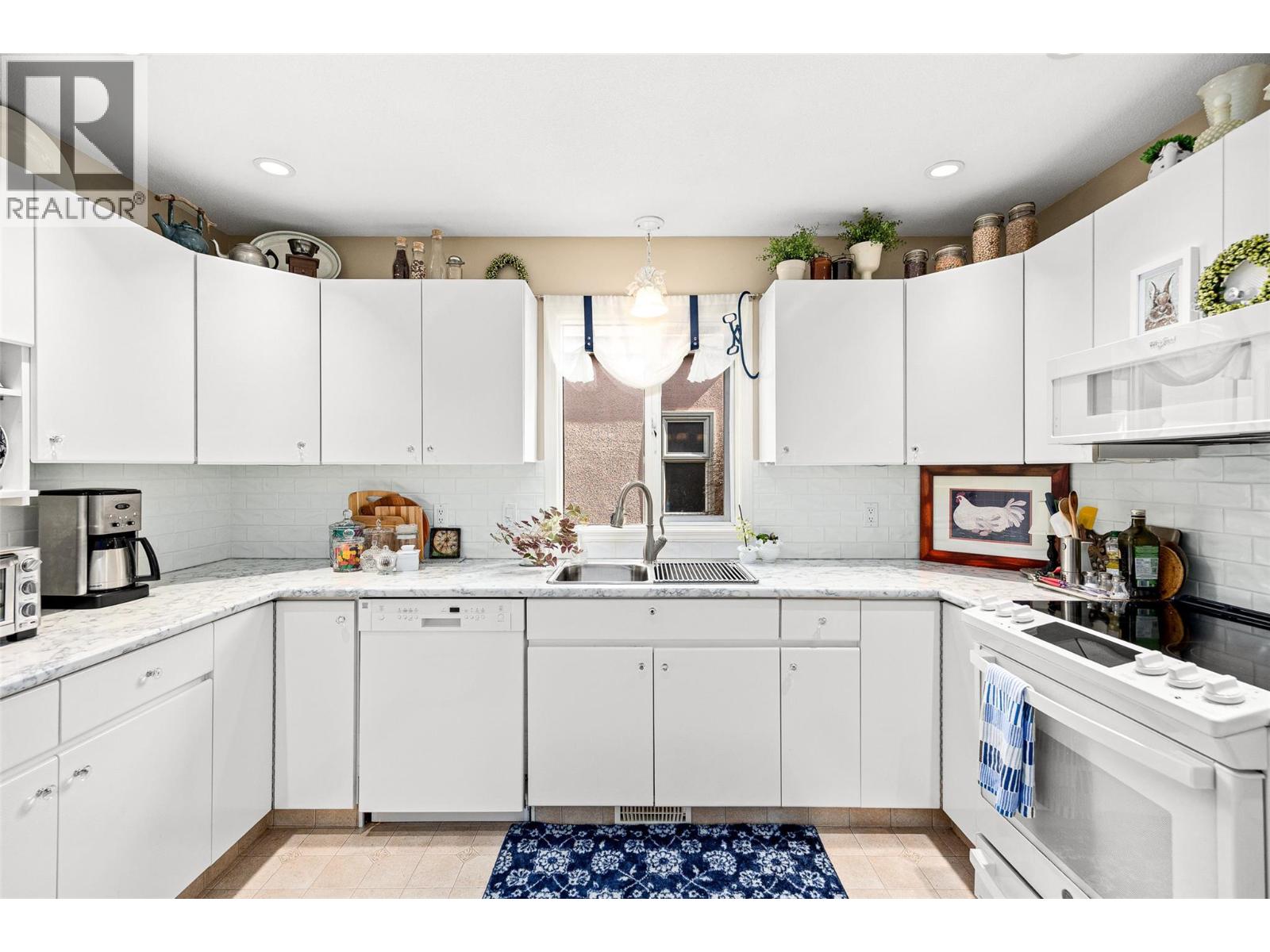 116 650 Lexington Drive, Kelowna