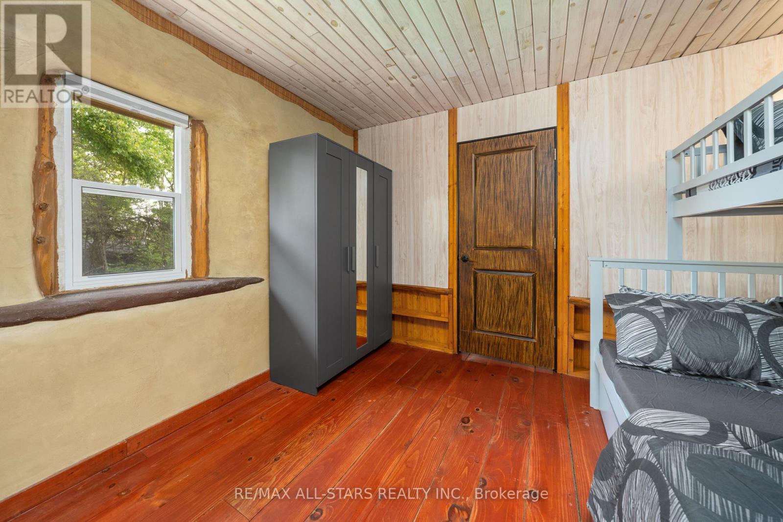 Photo 16 of 755 Scotch Settlement Road, Madoc ON