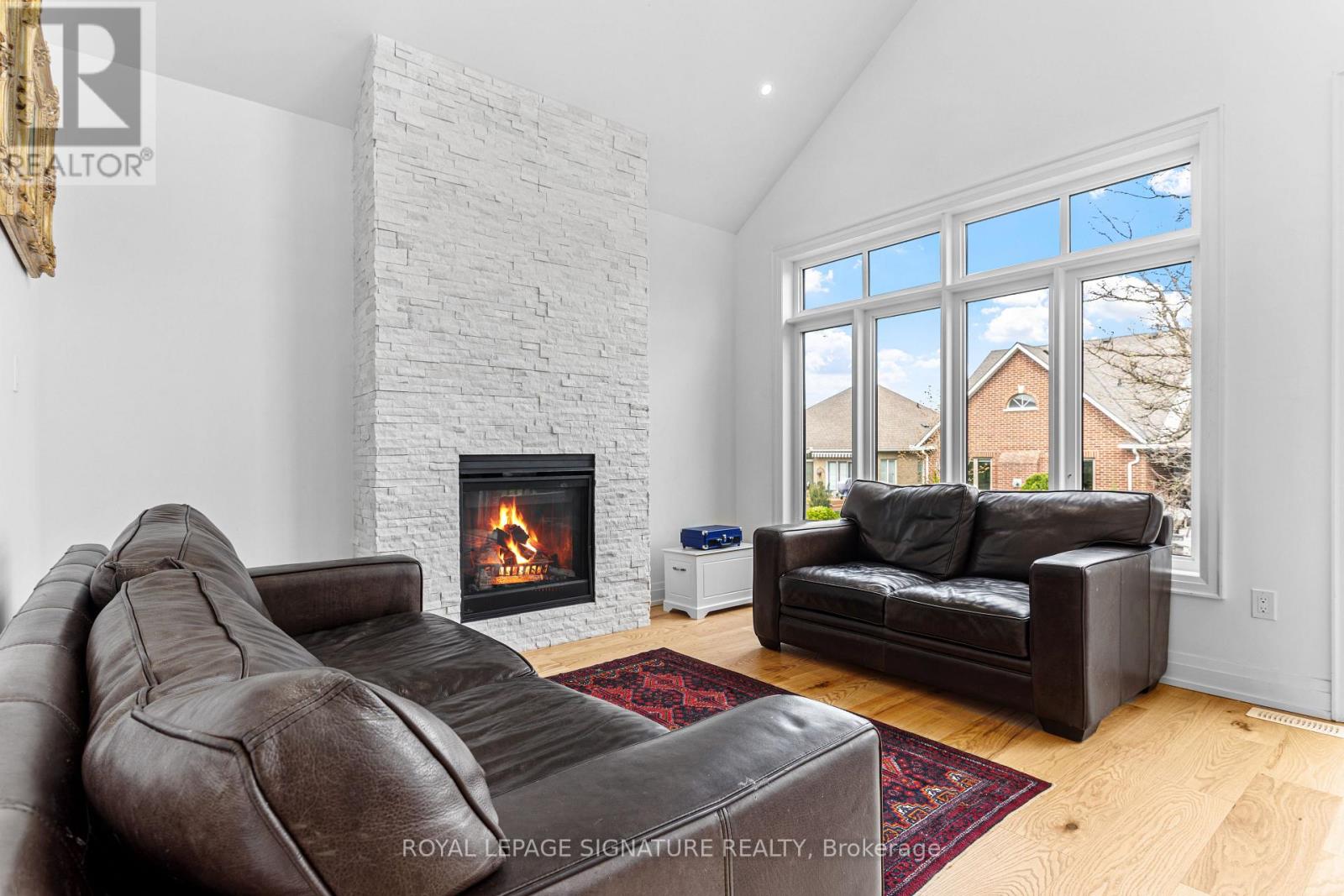 Photo 32 of 85 Holtby Court, Scugog ON