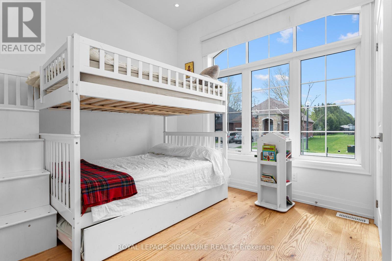 Photo 9 of 85 Holtby Court, Scugog ON