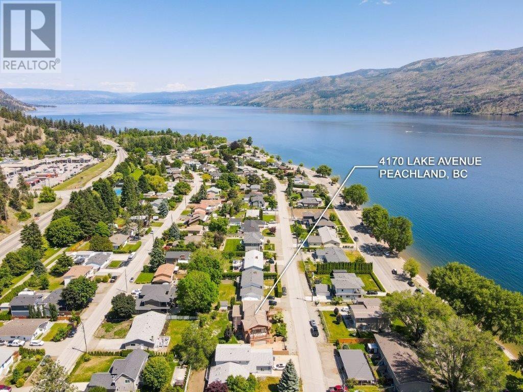 4170 Lake Avenue, Peachland