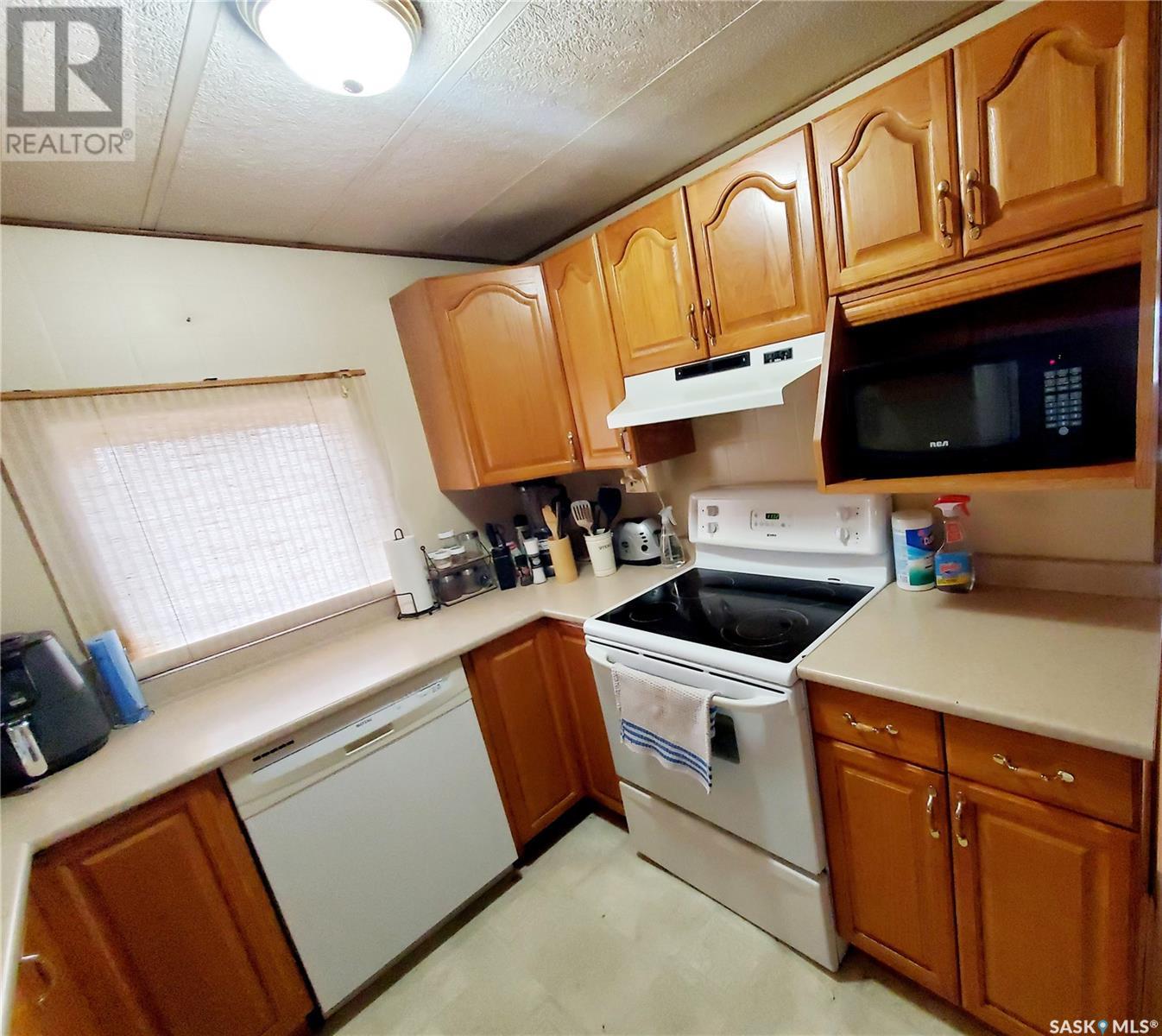 Photo 10 of 5 Prairie Sun Court, Swift Current SK