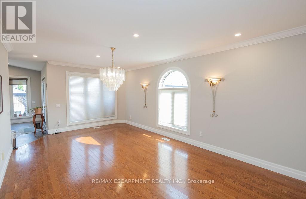 Photo 25 of 177 Claudette Gate, Hamilton ON
