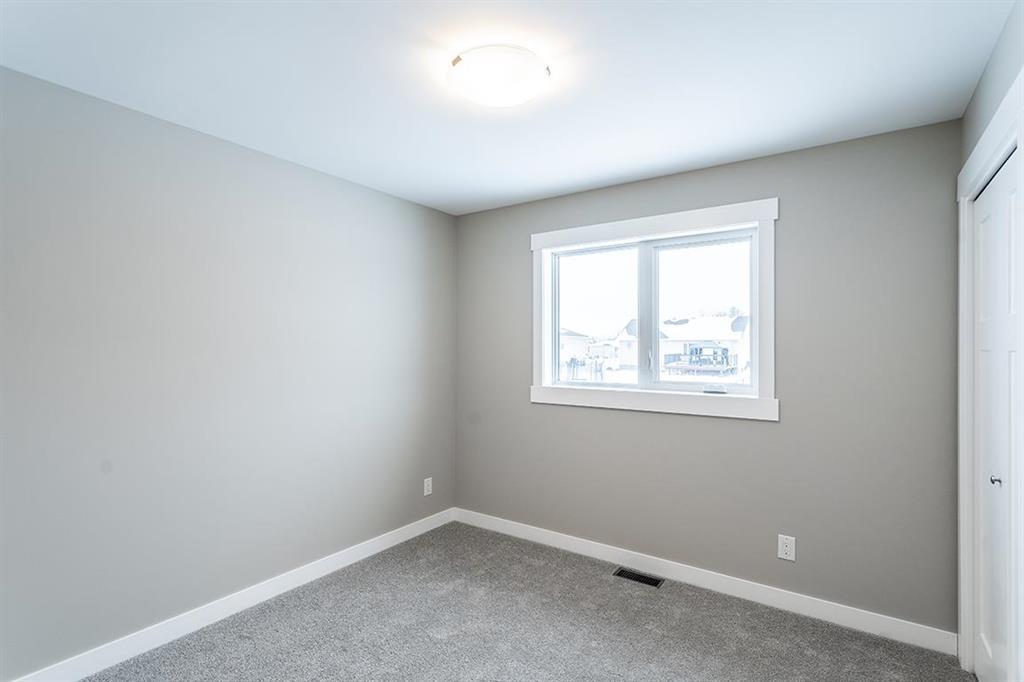 Photo 3 of 91 Harry Waytiuk Drive, East Selkirk MB