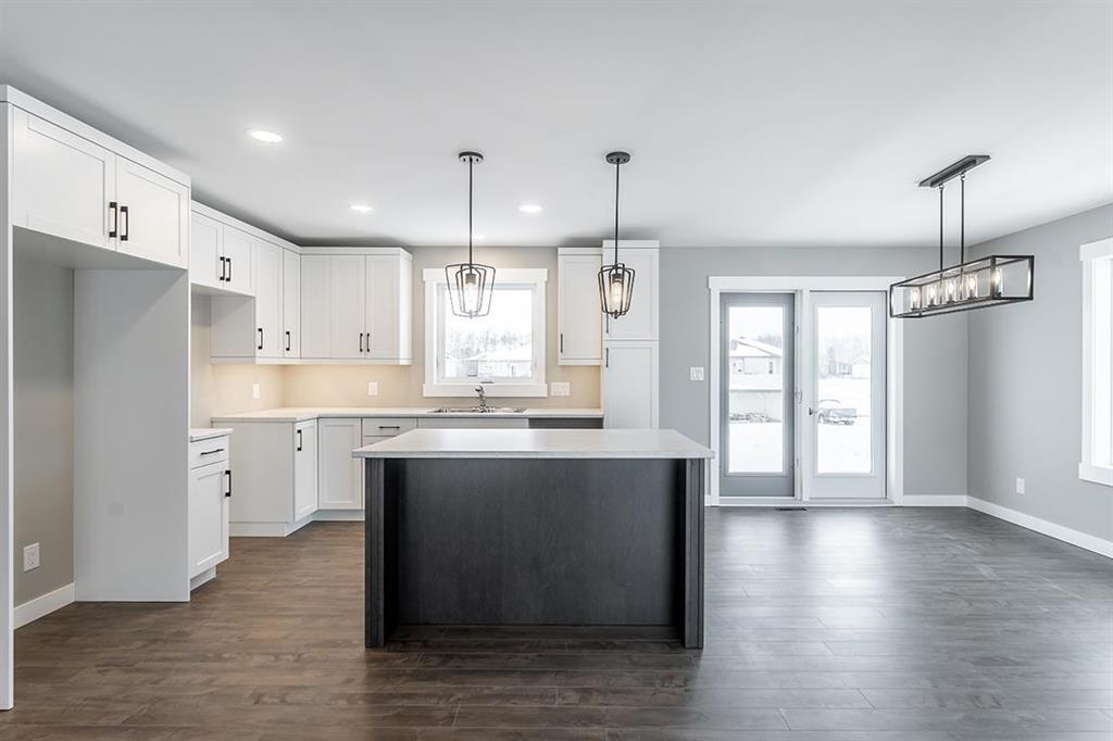 Photo 7 of 91 Harry Waytiuk Drive, East Selkirk MB