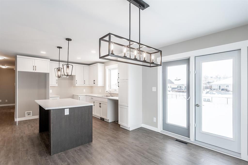 Photo 23 of 91 Harry Waytiuk Drive, East Selkirk MB