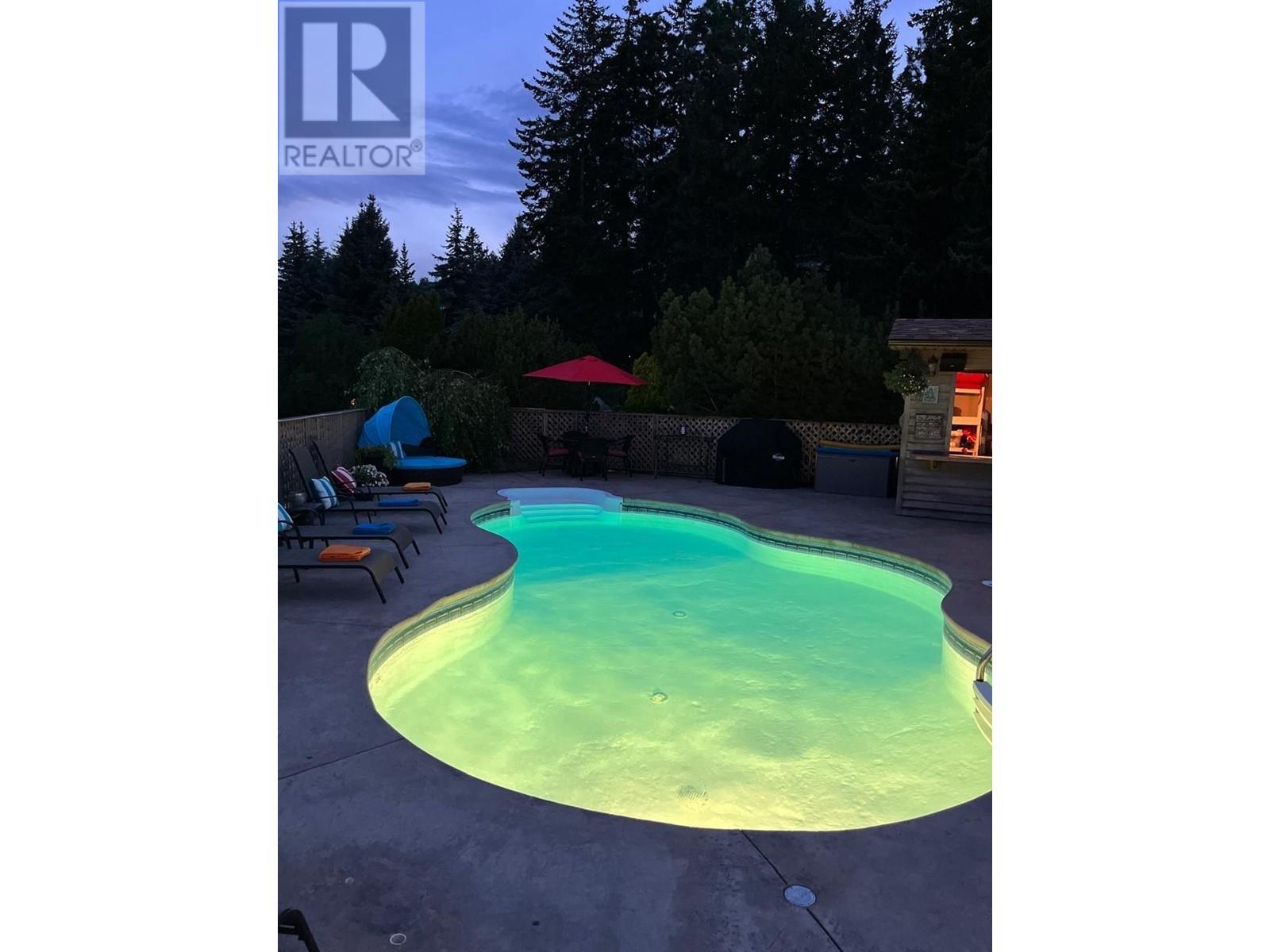  911 Guest Road, West Kelowna