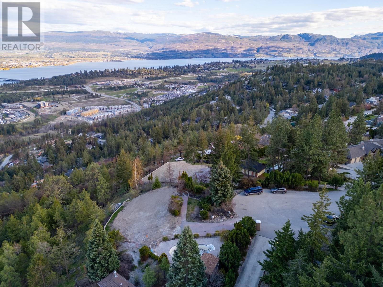  911 Guest Road, West Kelowna
