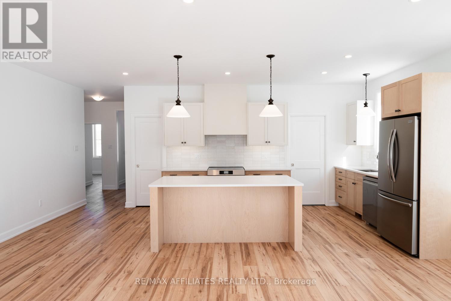 Photo 22 of 93 Rabb Street, Smiths Falls ON