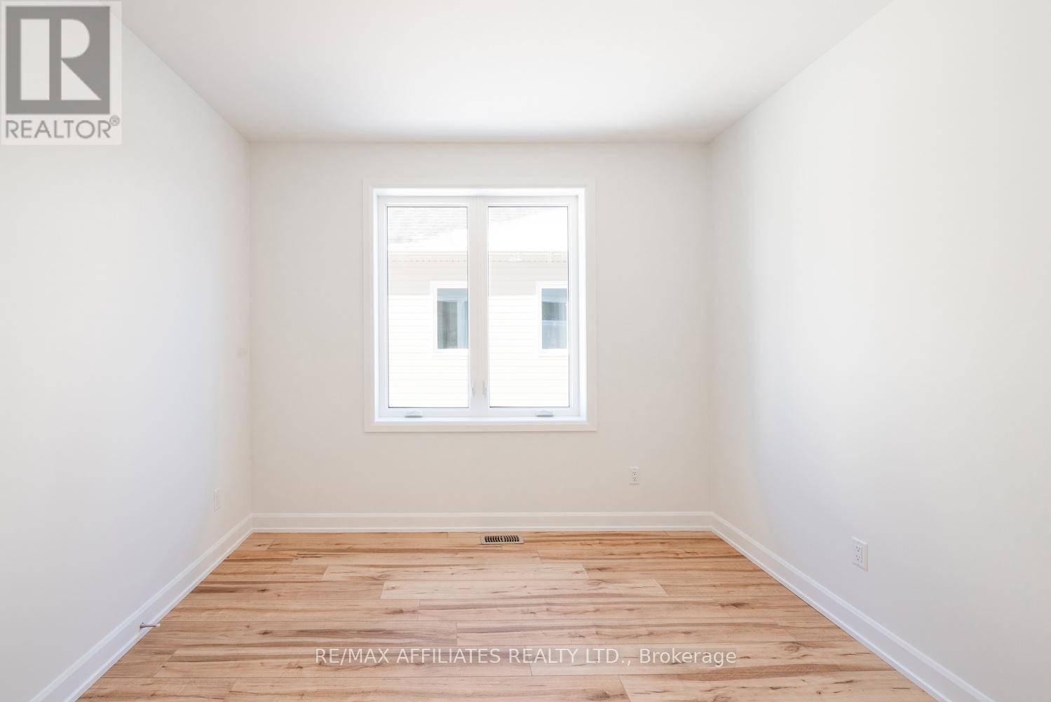 Photo 9 of 93 Rabb Street, Smiths Falls ON