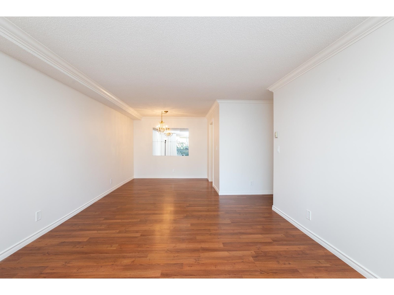 Photo 7 of 113 1740 Southmere Crescent, Surrey BC