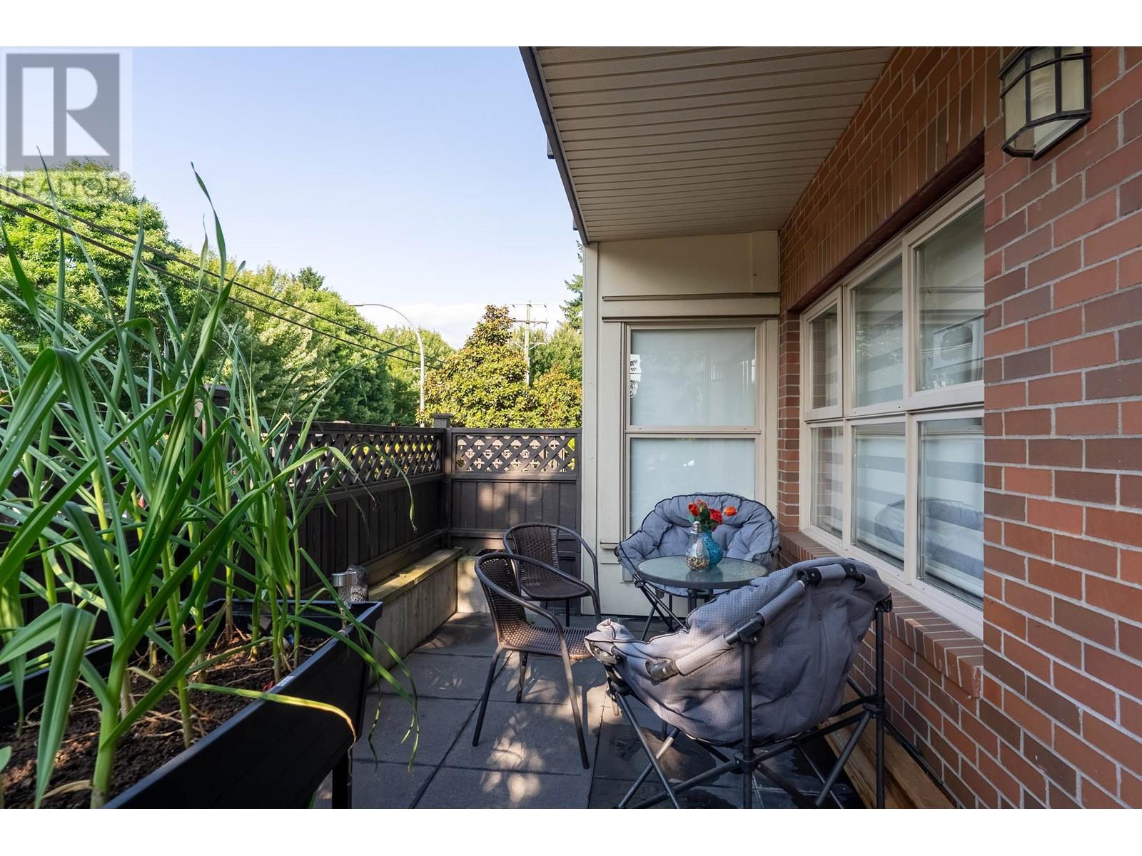 103 1988 SUFFOLK AVENUE, Port Coquitlam