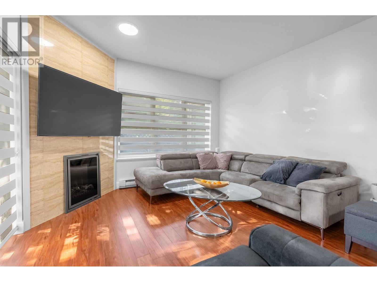 103 1988 SUFFOLK AVENUE, Port Coquitlam