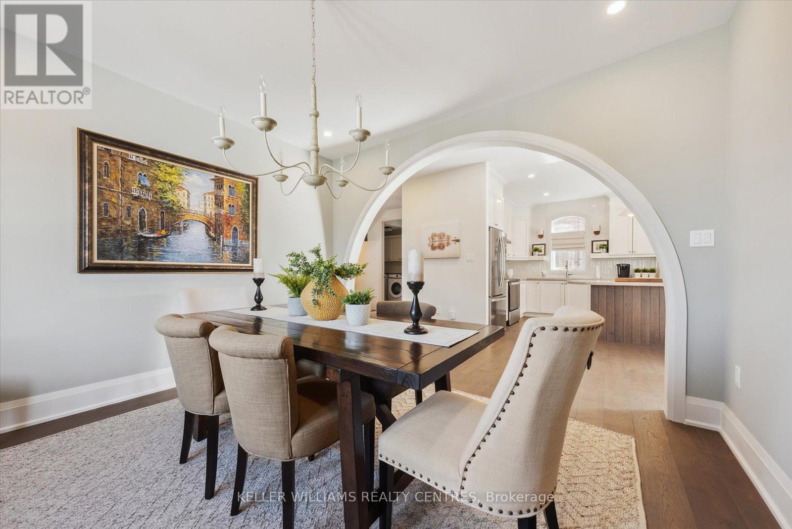 Photo 13 of 51 Wood Crescent, Essa ON
