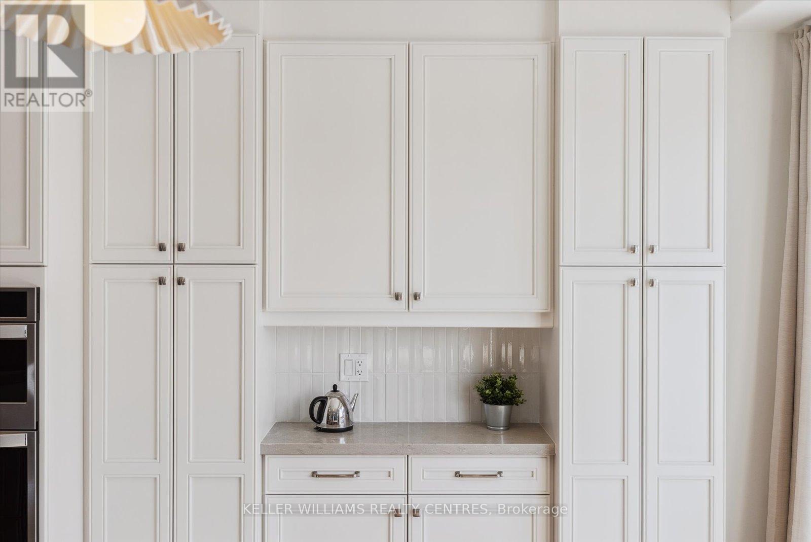 Photo 17 of 51 Wood Crescent, Essa ON