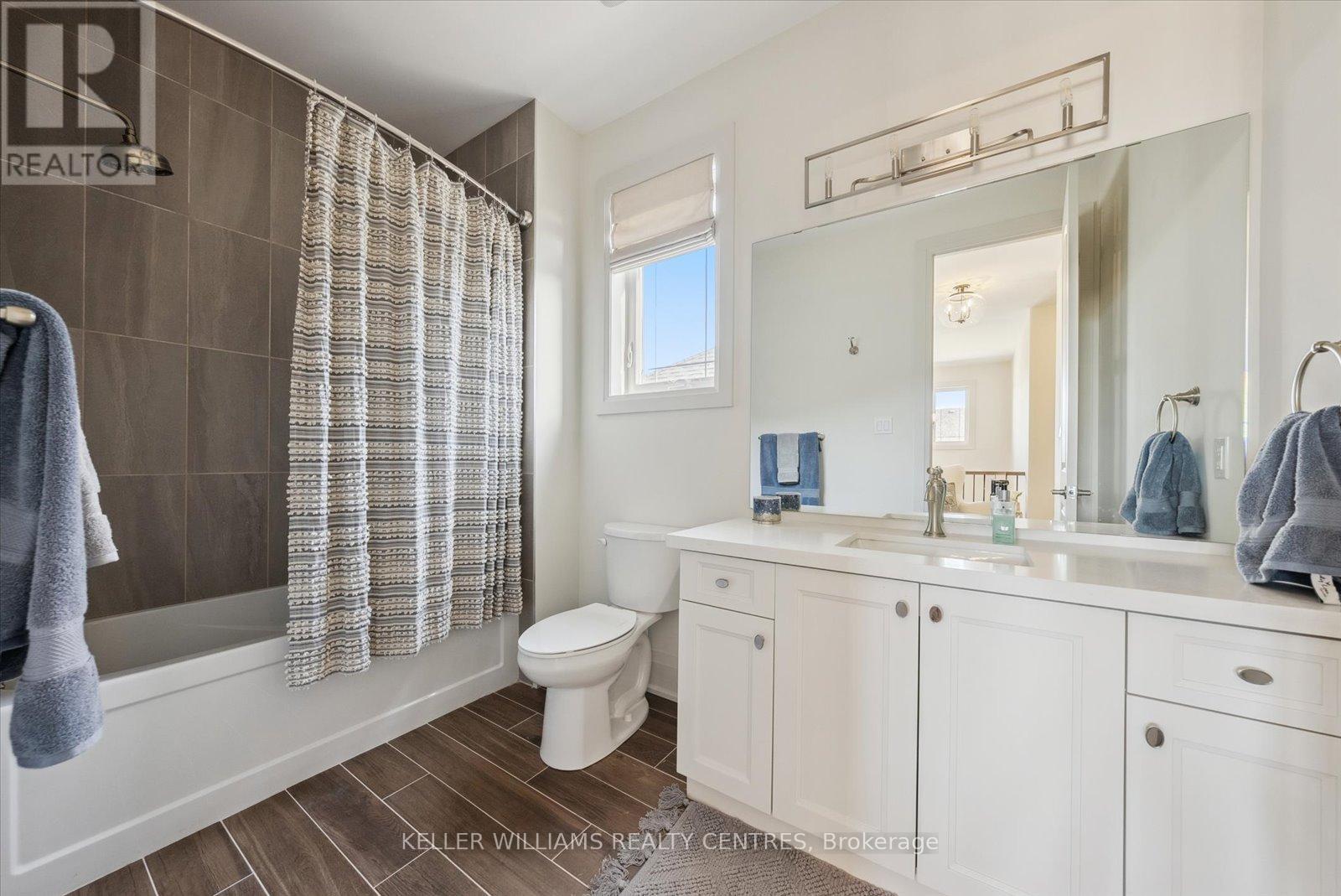 Photo 43 of 51 Wood Crescent, Essa ON