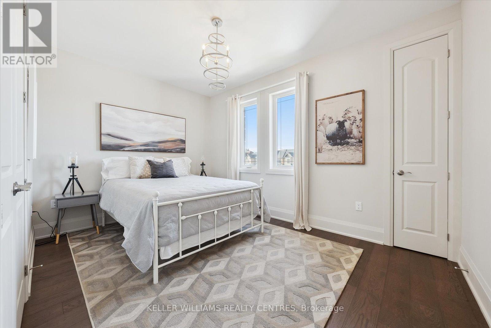 Photo 44 of 51 Wood Crescent, Essa ON