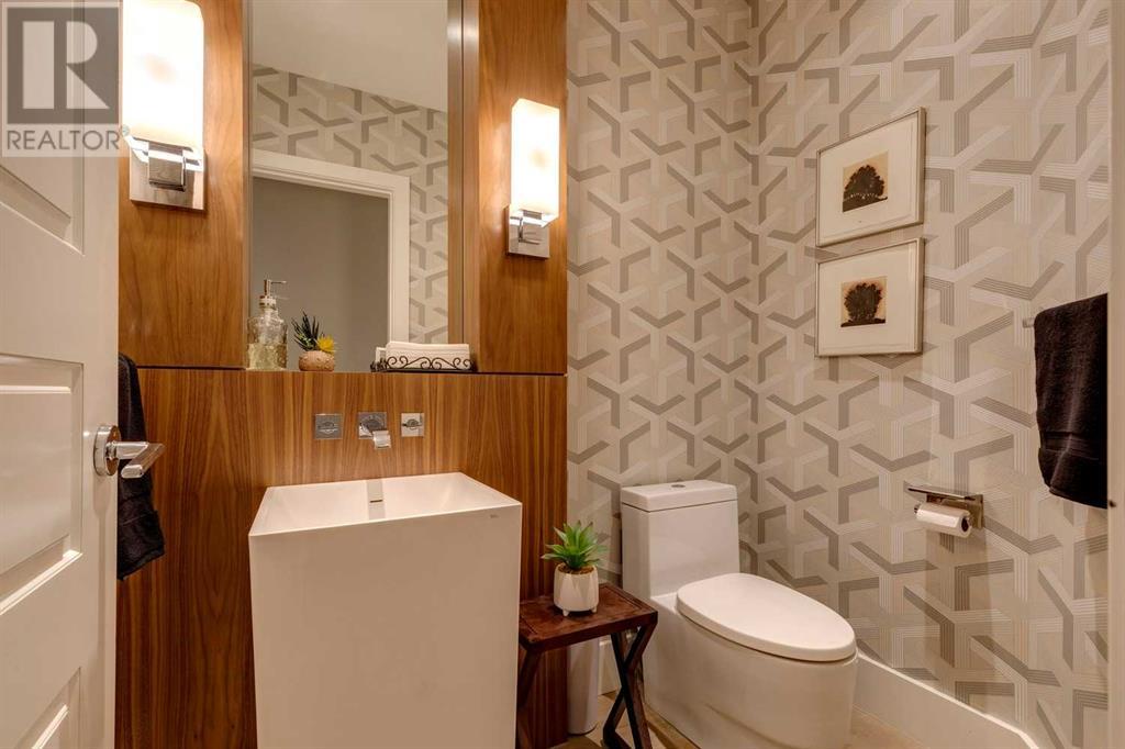 Single Family House for Sale in  Rideau Road SW Rideau Park Calgary 