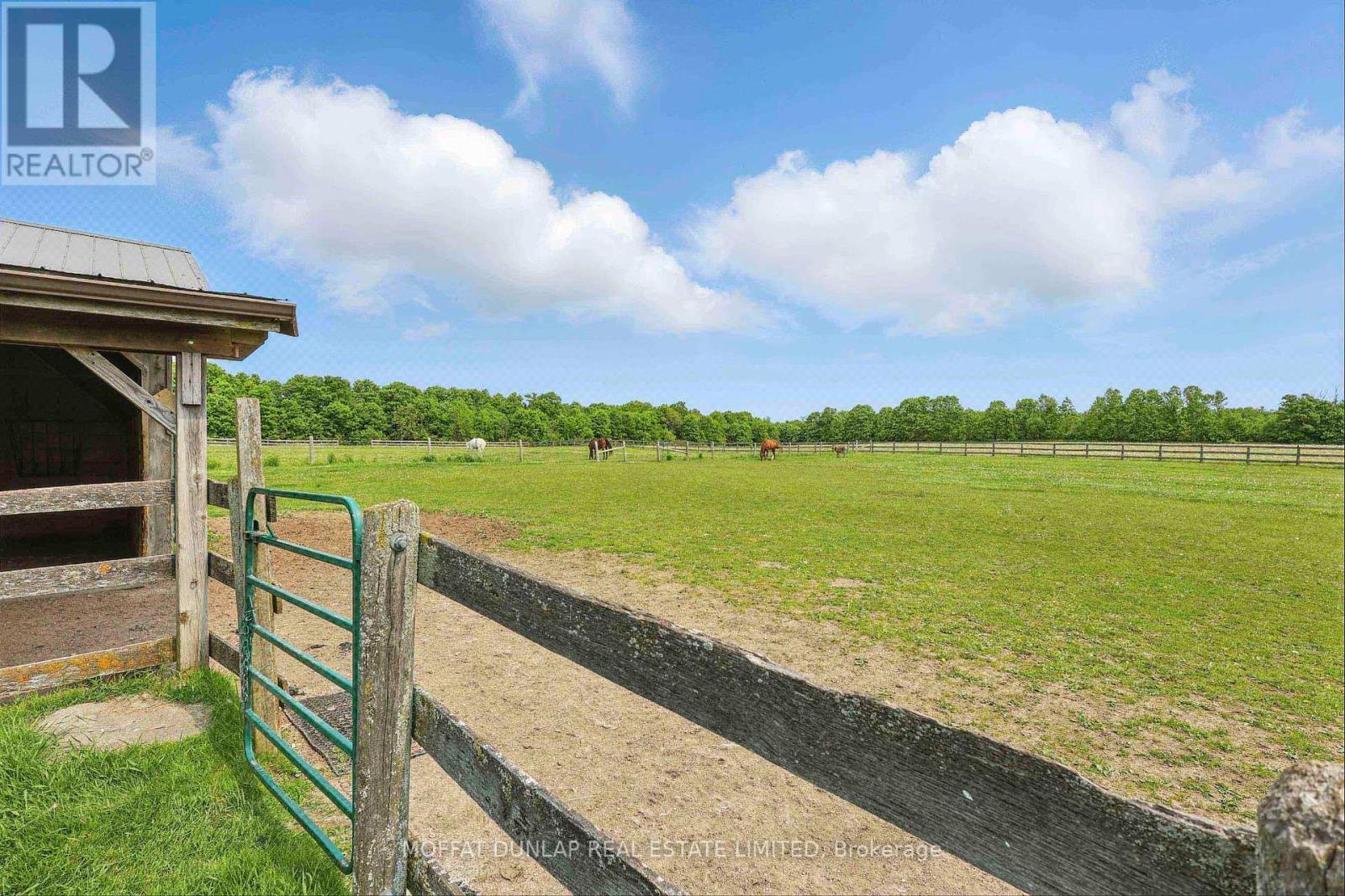 Photo 23 of 16473 Mount Pleasant Road, Caledon ON