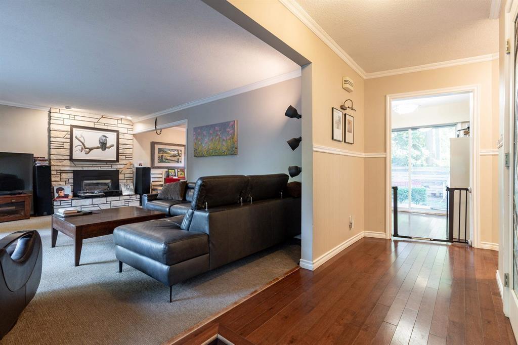 Photo 14 of 20490 46 Avenue, Langley BC