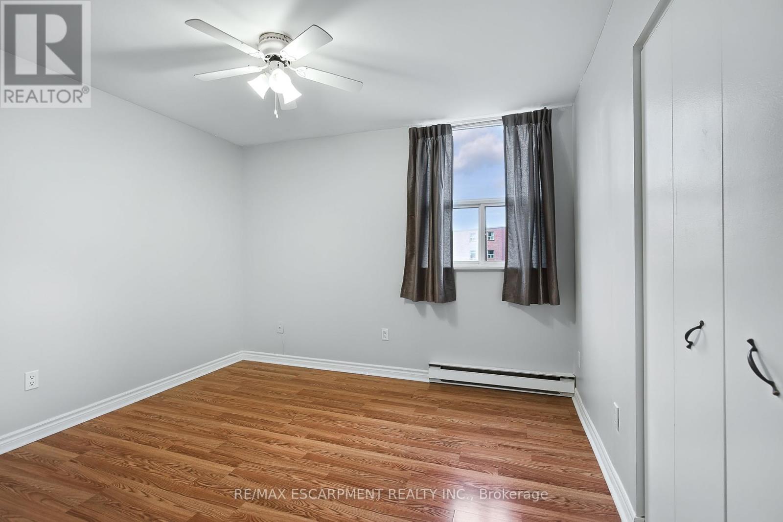 Photo 36 of 501 23 Main Street, Hamilton ON