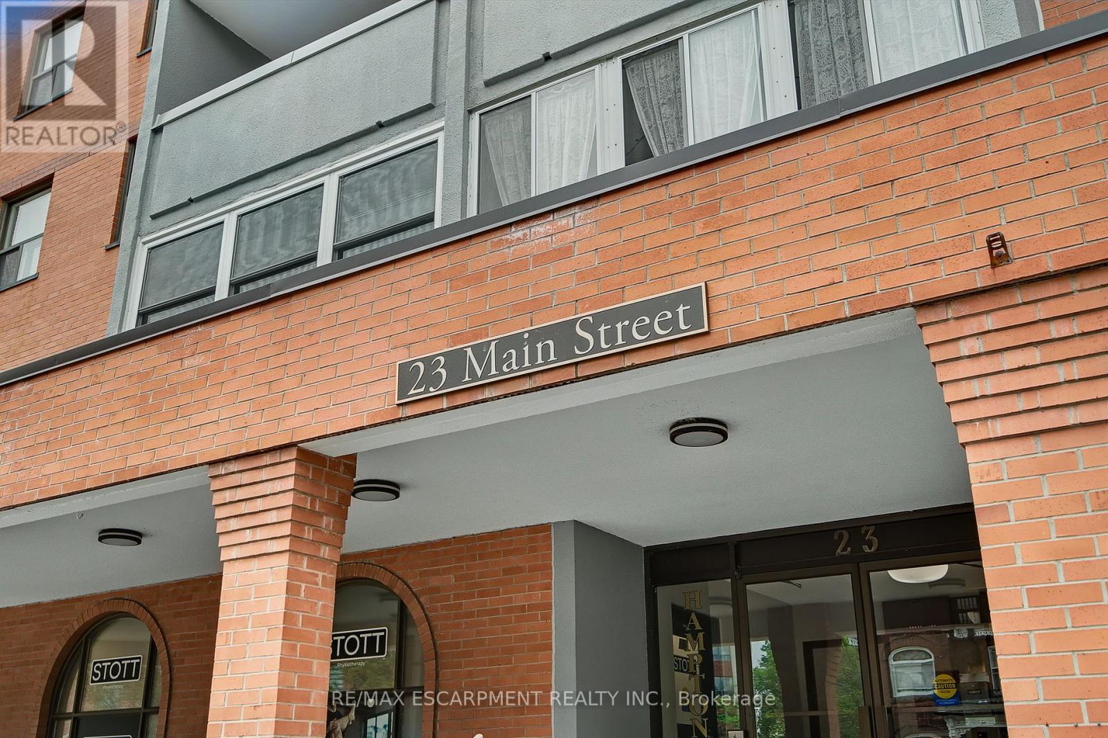 Photo 8 of 501 23 Main Street, Hamilton ON