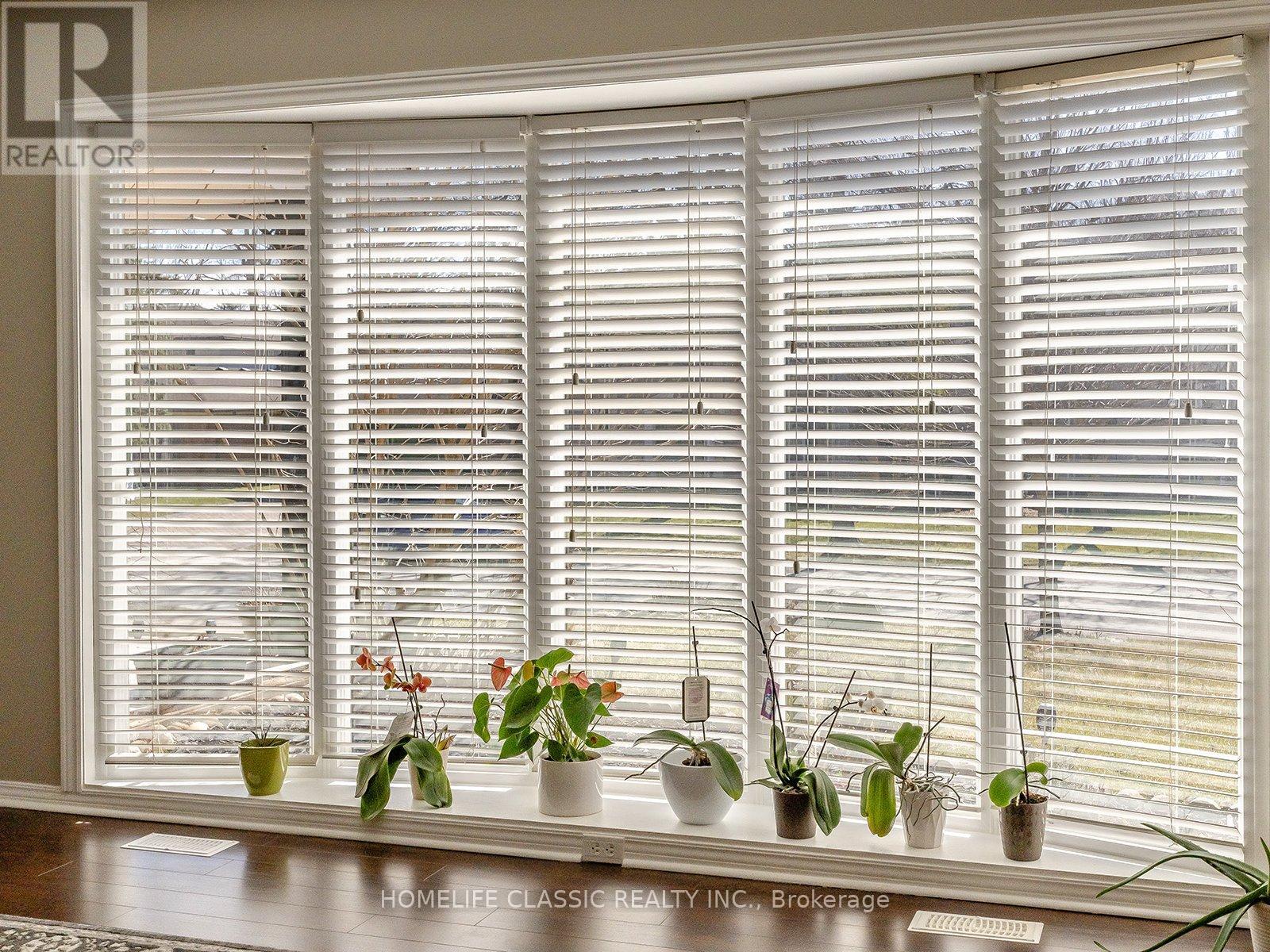 Photo 17 of 62 Terrace Drive, Hamilton ON