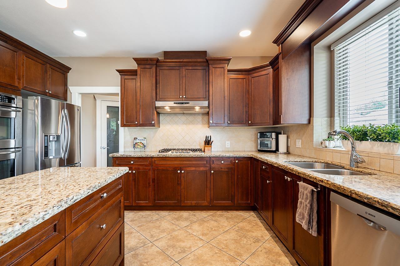 Photo 10 of 8741 163 A Street, Surrey BC