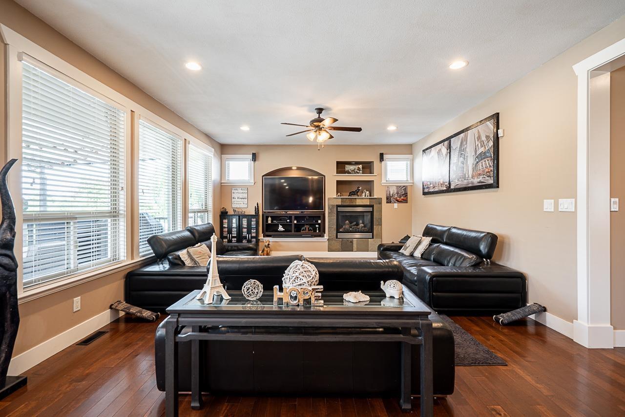 Photo 13 of 8741 163 A Street, Surrey BC
