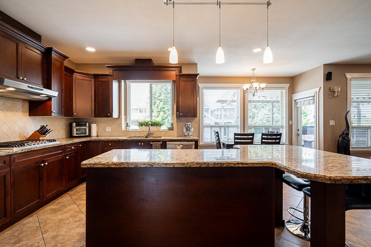 Photo 7 of 8741 163 A Street, Surrey BC