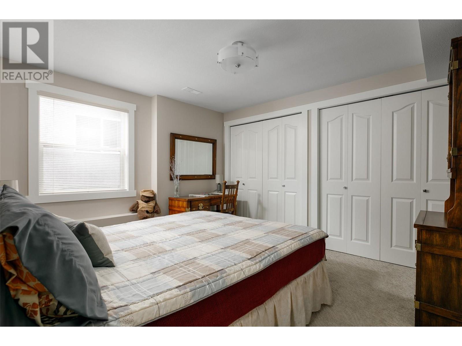  1043 Caledonia Way, West Kelowna