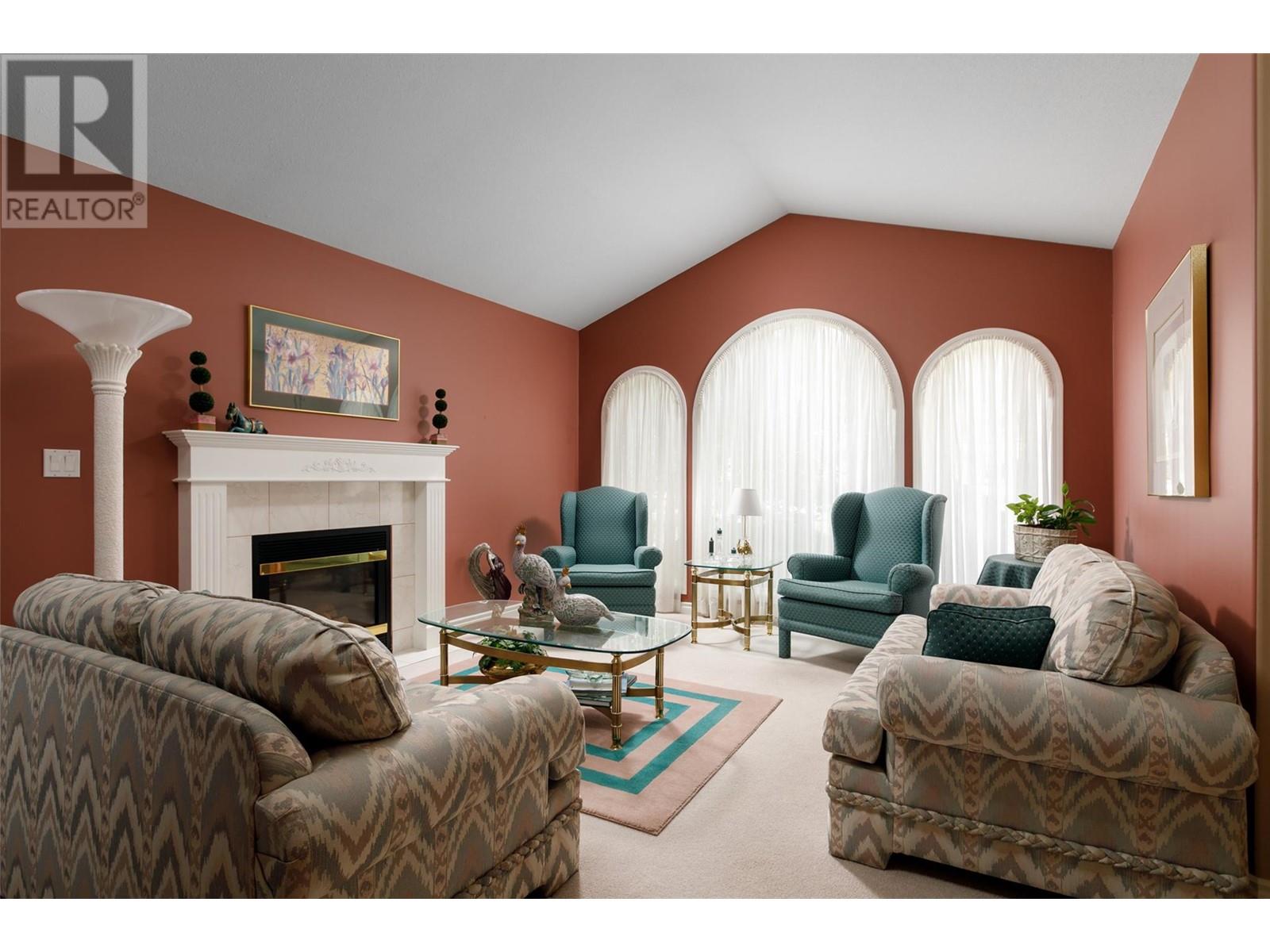  1043 Caledonia Way, West Kelowna