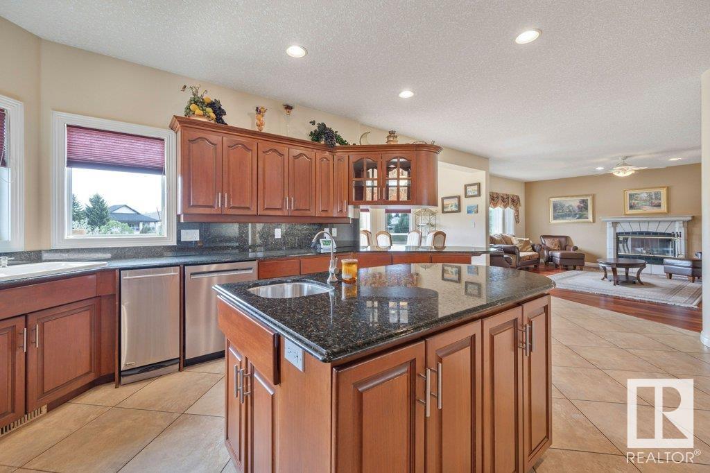 Photo 22 of 103 William Bell Dr, Leduc AB