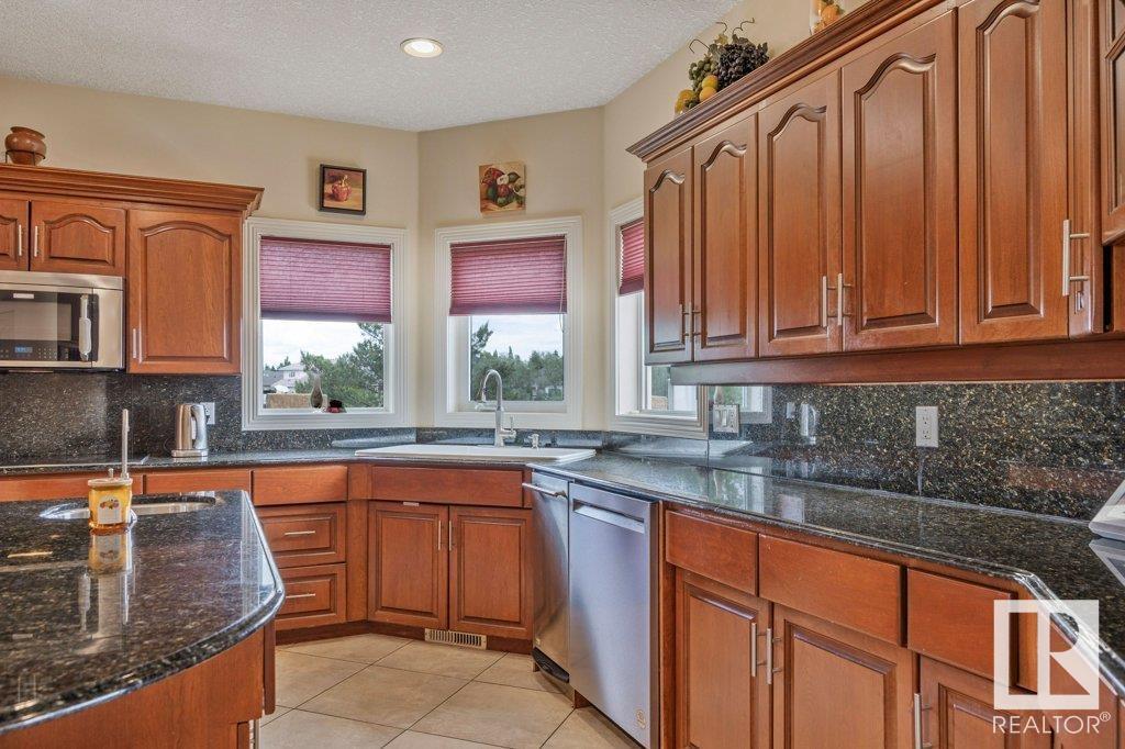 Photo 27 of 103 William Bell Dr, Leduc AB