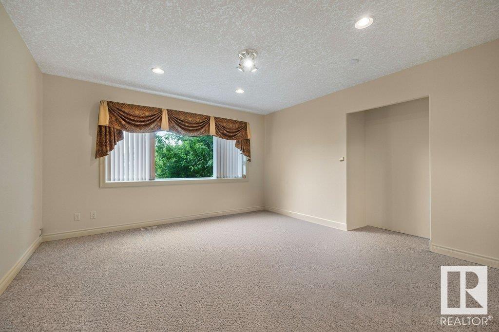 Photo 31 of 103 William Bell Dr, Leduc AB