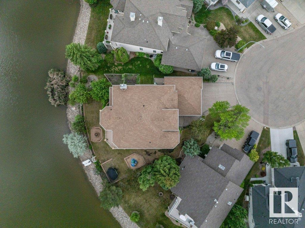 Photo 23 of 103 William Bell Dr, Leduc AB