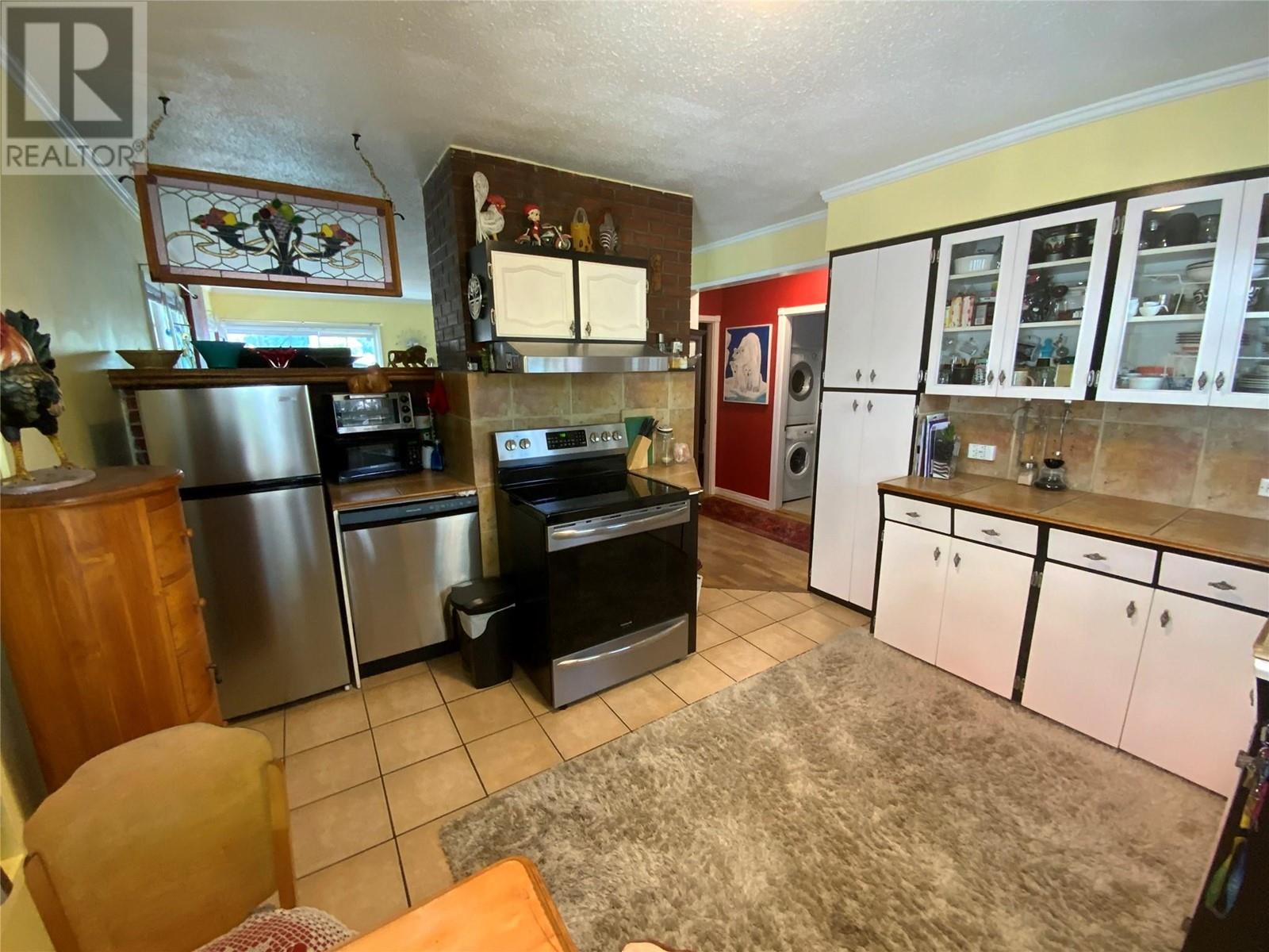 207 MAPLE Street, Penticton