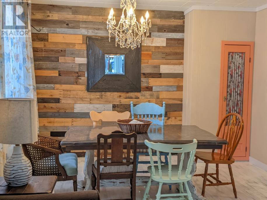 309 Third Street E, Revelstoke