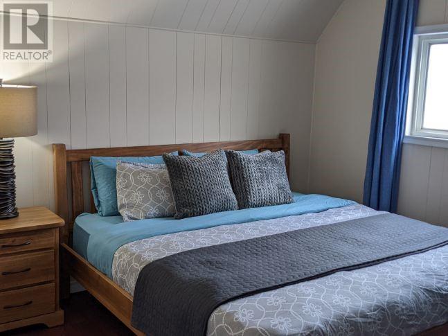 309 Third Street E, Revelstoke